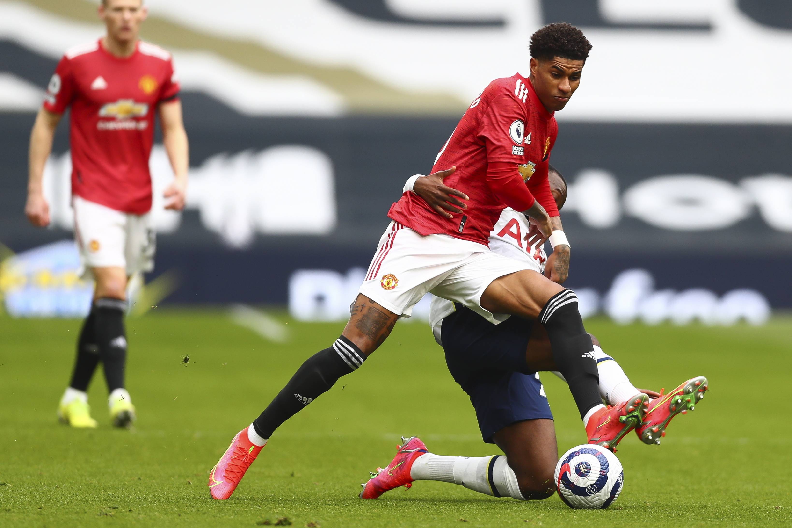 在父母的支 在父母的支